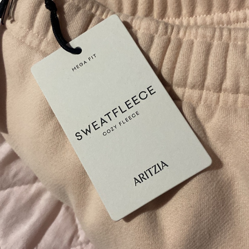 Aritzia Mega Sweat Pants rose nwt medium - Picture 2 of 6